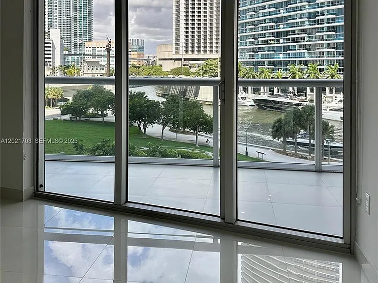 465 Brickell Ave #502 — Photo 18