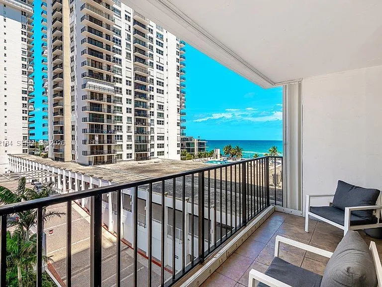 2401 S Ocean Dr #604 — Photo 22