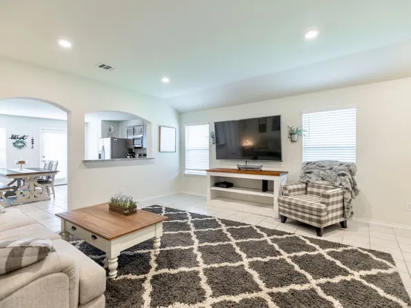 2602 Henley Dr, Seagoville, TX 75159