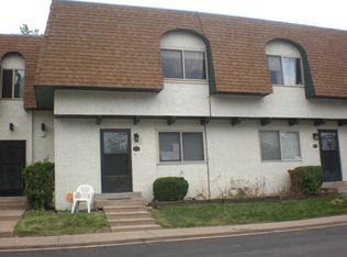 442 E Highline Cir, Centennial, CO 80122