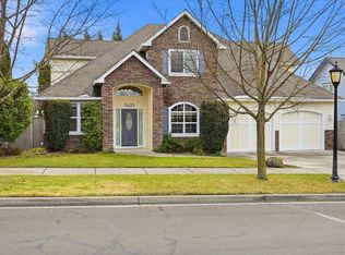 3620 Calle Vista Dr, Medford, OR 97504