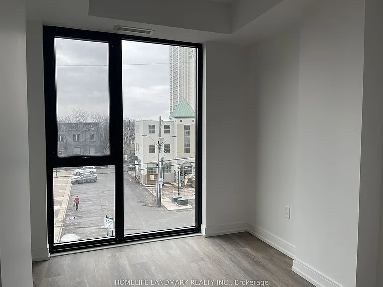 1 Jarvis St #333 — Photo 18