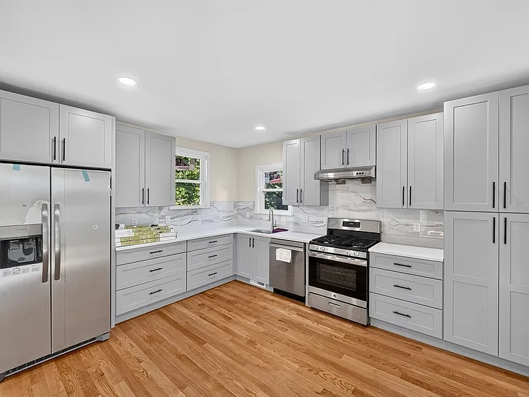 63 Malden St #1 — Photo 10