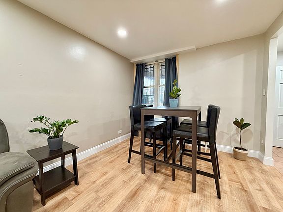 5th image of 9021 Avenue L #1