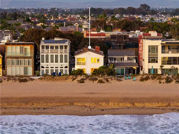 16955 S Pacific Ave, Sunset Beach, CA 90742