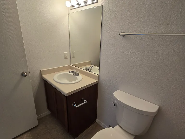 601 Menaul Blvd NE #4406 — Photo 15