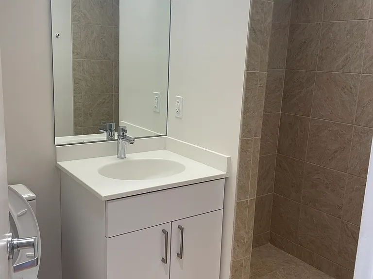 293 Harvard St #2 — Photo 9