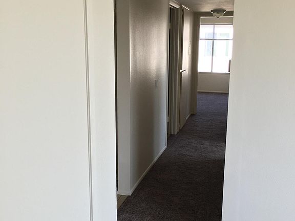 5th image of 1421 Casa San Carlos Ln