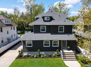 54 Elm St, Montclair, NJ 07042