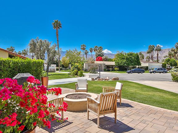 Front yard with gas firepit