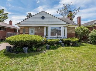 15335 Pembroke Ave, Detroit, MI 48235