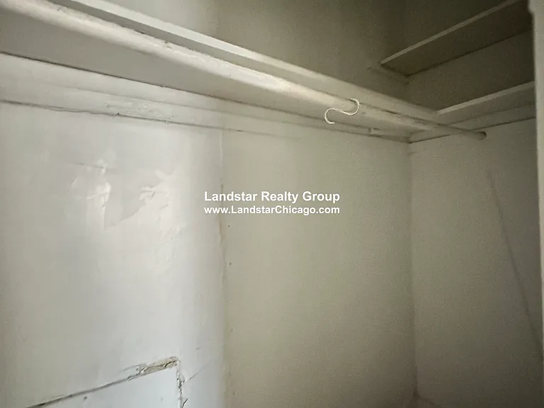 6304 N Oakley Ave #1 — Photo 5