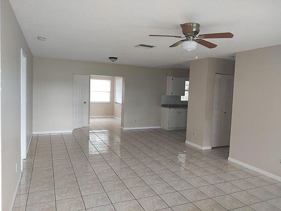 4th image of 107 Durland Ave