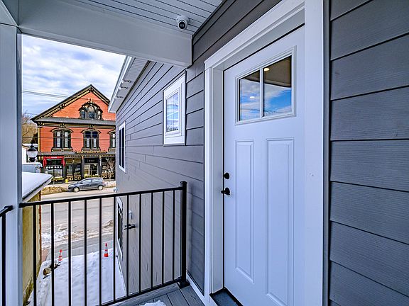 3rd image of 261 Main St #1