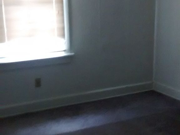 4th image of 7036 Glades Ave