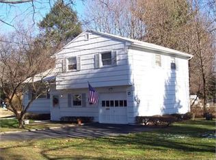 43 Riverside Dr, Florham Park, NJ 07932