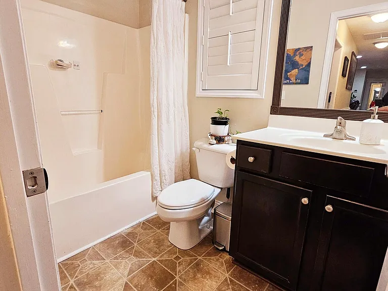 300 Croatan Woods Dr — Photo 18