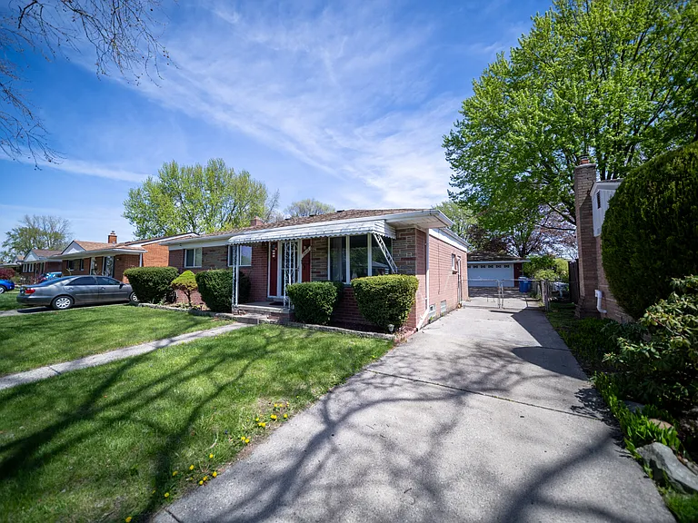 28660 Patricia Ave — Photo 5