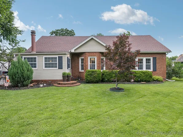 1719 S Florence Pl, Tulsa, OK 74104