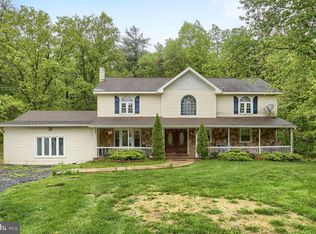 31 Glutzshole Rd, Duncannon, PA 17020