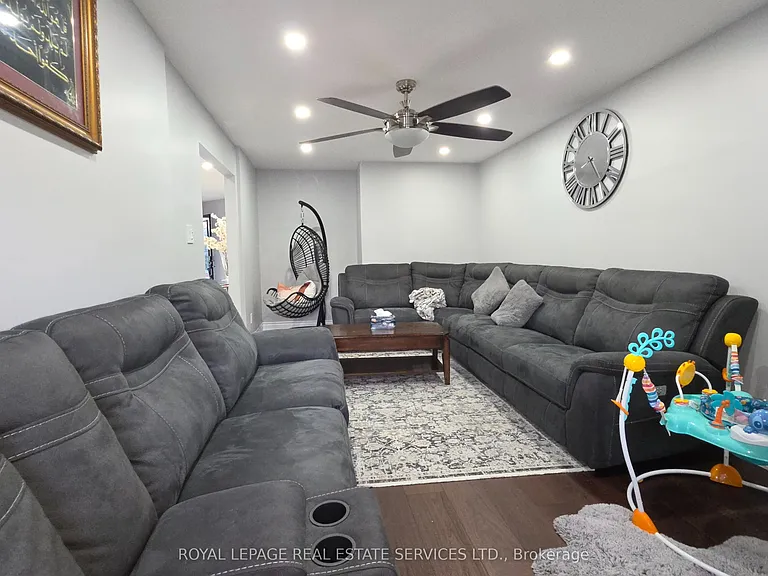 323 Winfield Ter — Photo 11
