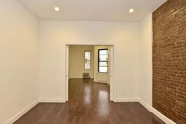 Rented by Cooper & Cooper Real Estate