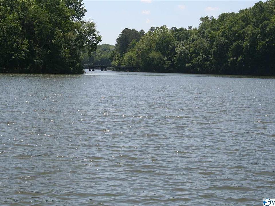 1st image of 576 County Road 562