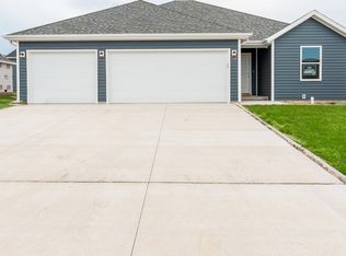 2449 E Spaniel St, Republic, MO 65738
