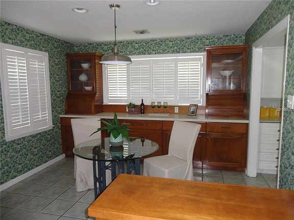 5th image of 1105 E Bougainvillea Way
