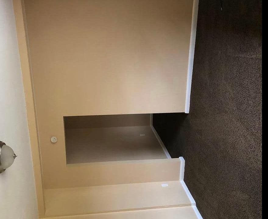 1st image of 305 Martin Luther King Dr