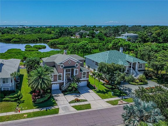 5th image of 218 Sanctuary Dr