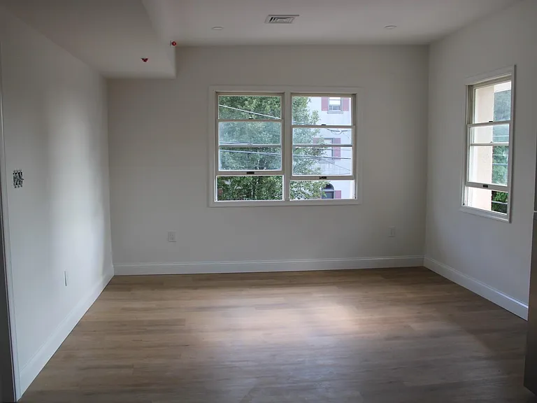 422 E Baltimore Ave #C — Photo 3