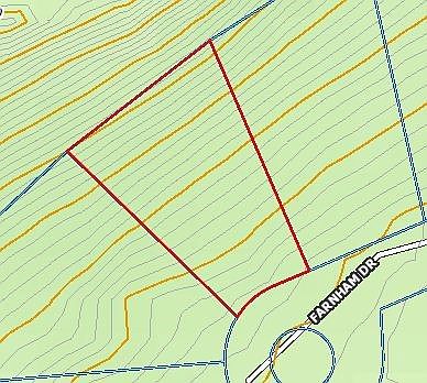 2nd image of Farnham Dr #16