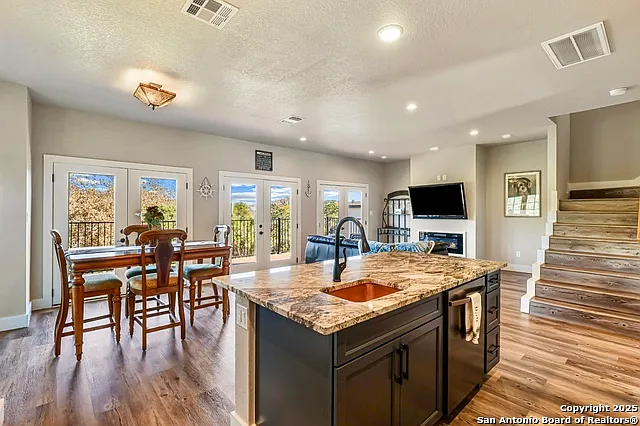 1216 Canyon Lake Dr — Photo 13
