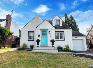 639 Ward Ave, Westwood, NJ 07675