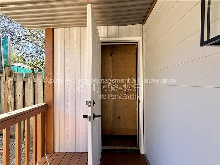 12220 SW Calico Ct #C — Photo 13