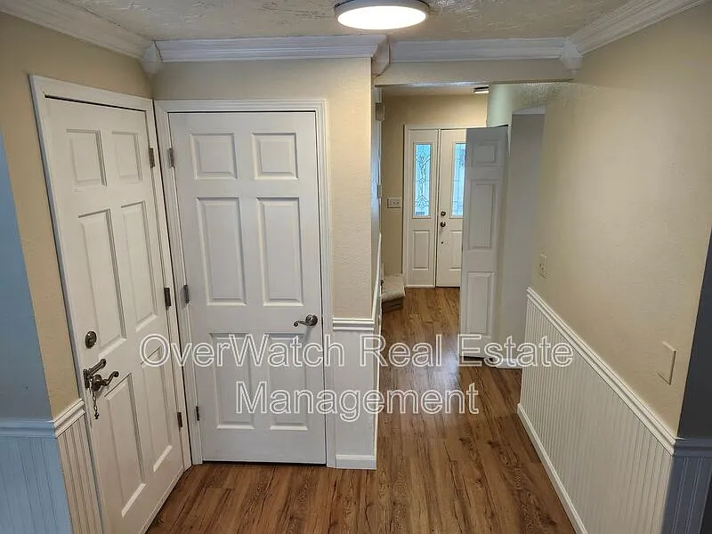 3 bed, 2.5 bath, 1290 sqft, $3,000 — Photo 4
