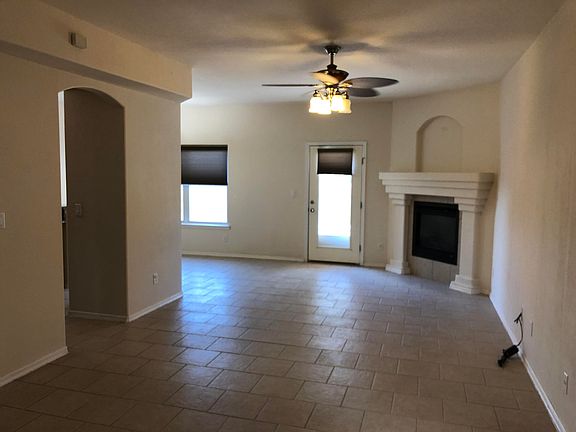 3rd image of 561 Green Village Ct