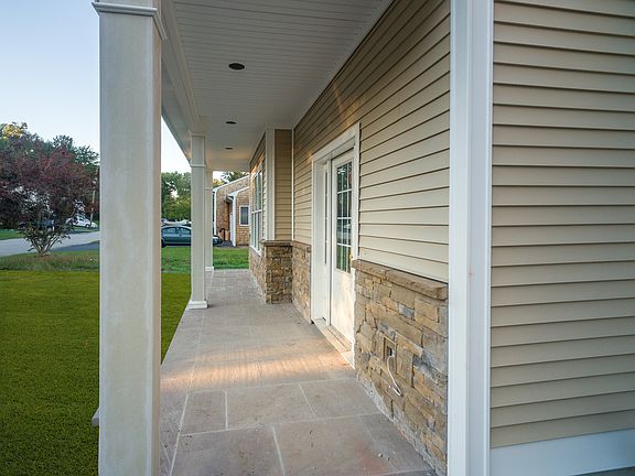 5th image of 164 Overlook Dr