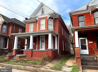 214 W John St, Martinsburg, WV
