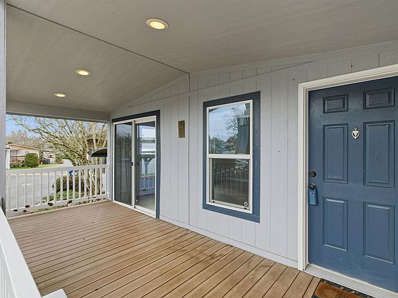 3rd image of 18109 32nd Ave S #331