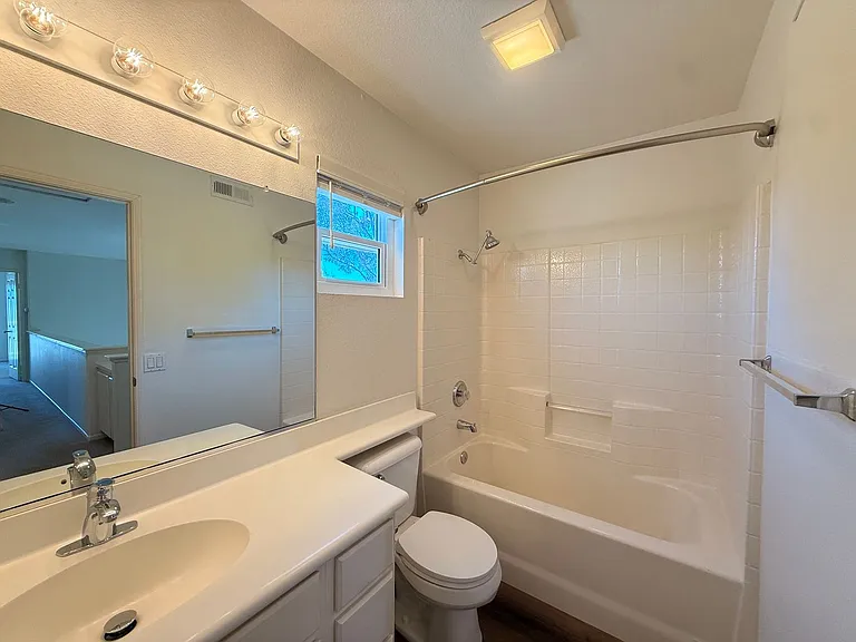 5430 Panoramic Ln — Photo 15