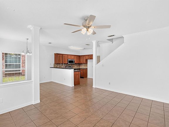 4th image of 1001 Krenek Tap Rd APT 1901