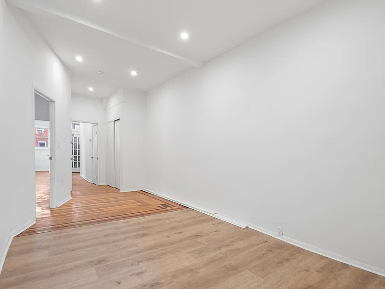 922 Snyder Ave #1 — Photo 12