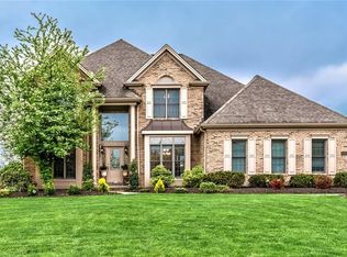 132 Sebago Lake Dr, Sewickley, PA 15143