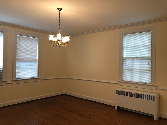 5th image of 1025 Greenway Ct