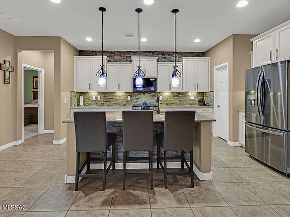 5th image of 1390 E Stronghold Canyon Ln
