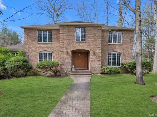 1 Peters Lane, Manhasset, NY 11030
