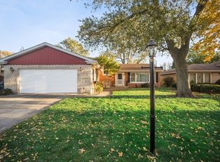 1309 Park Ridge Blvd, Park Ridge, IL 60068