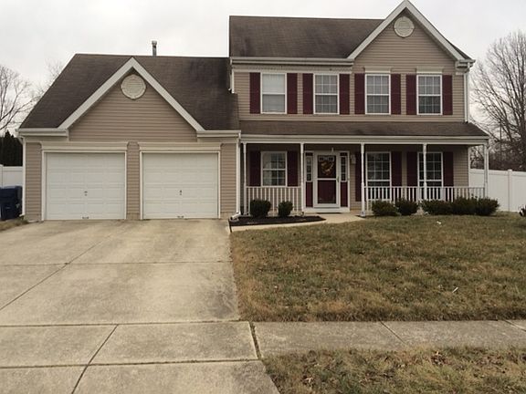 2nd image of 1306 Stonehenge Dr